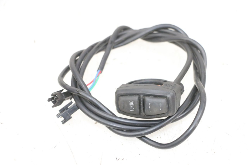 photo de COMMODO GAUCHE DUALTRON VICTOR LIMITED 1 - Vue principale