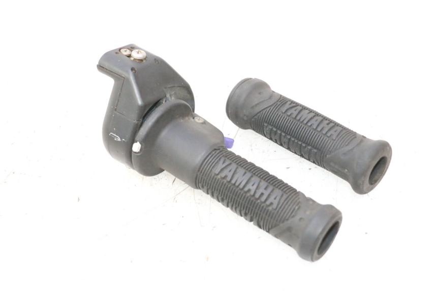 photo de COMMODO GAUCHE YAMAHA WAVE RUNNER GP R 1200 (2000 - 2003) - Vue principale