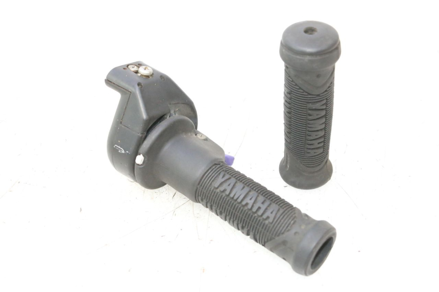 photo de COMMODO GAUCHE YAMAHA WAVE RUNNER GP R 1200 (2000 - 2003) - Détail de la pièce
