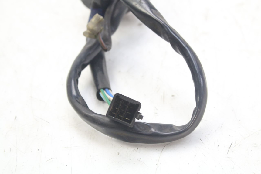 photo de COMMODO GAUCHE KYMCO X-CITING XCITING 400 (2014 - 2018) - Détail de la pièce