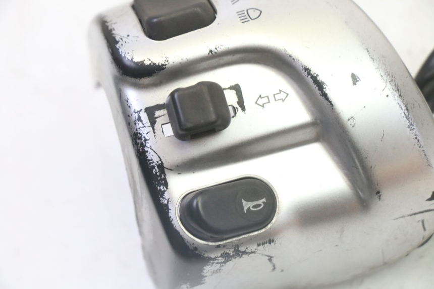 photo de COMMODO GAUCHE YAMAHA X-CITY XCITY 125 (2007 - 2013) - Zoom état d’usage