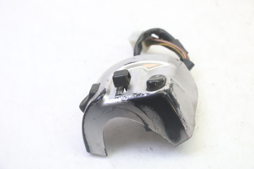 photo de COMMODO GAUCHE YAMAHA X-CITY XCITY 125 (2007 - 2013) - Autre angle de vue