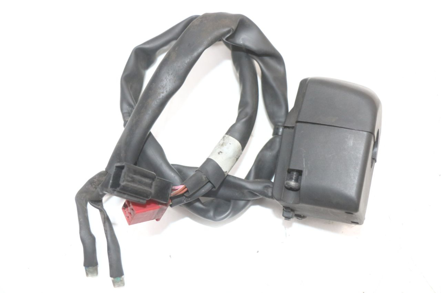 photo de COMMODO GAUCHE YAMAHA XMAX X-MAX ABS 125 (2017 - 2020) - Gros plan technique