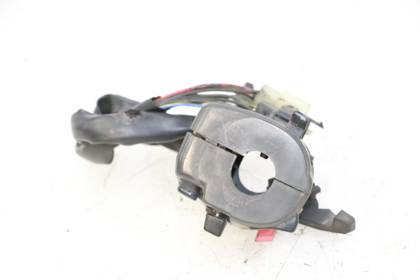 photo de COMMODO GAUCHE YAMAHA XJN DIVERSION 600 (2000 - 2003) - Zoom état d’usage