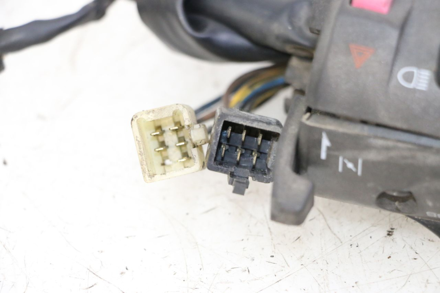 photo de COMMODO GAUCHE YAMAHA XJN DIVERSION 600 (2000 - 2003) - Vue d’ensemble