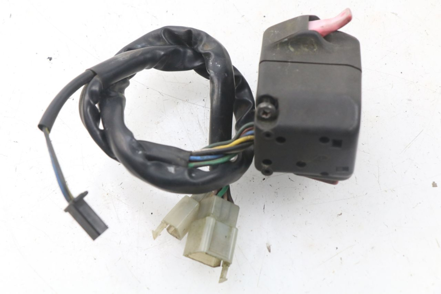 photo de COMMODO GAUCHE YAMAHA XJN XJ N DIVERSION 600 (1994 - 1997) - Autre angle de vue