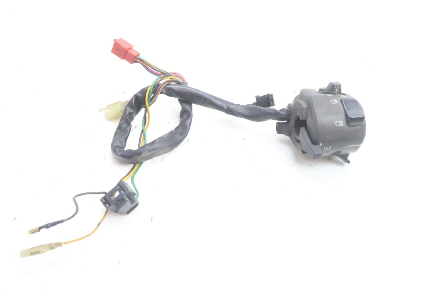 photo de COMMODO GAUCHE YAMAHA XJR 1300 (1998 - 2002) - Zoom état d’usage