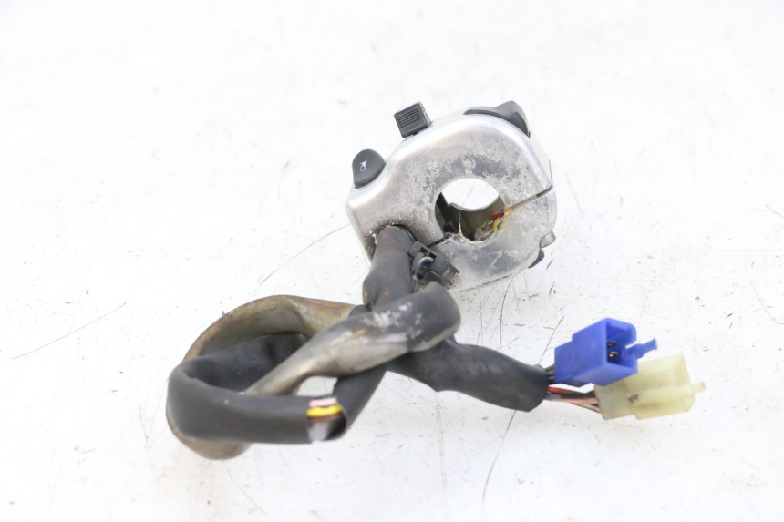 photo de COMMODO GAUCHE YAMAHA XVS DRAG STAR DRAGSTAR 650 (1997 - 2007) - Vue d’ensemble