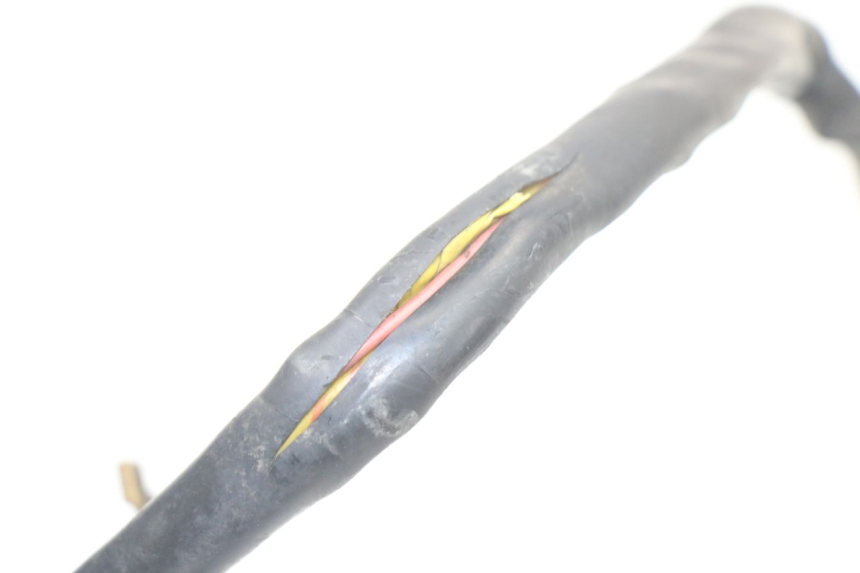 photo de COMMODO GAUCHE YAMAHA X-MAX XMAX ABS 250 (2010 - 2014) - Points de fixation