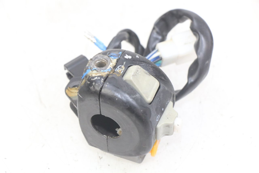 photo de COMMODO GAUCHE UNIVERSAL BIKE ZN50QT-11B 50 (2018 - 2021) - Vue d’ensemble