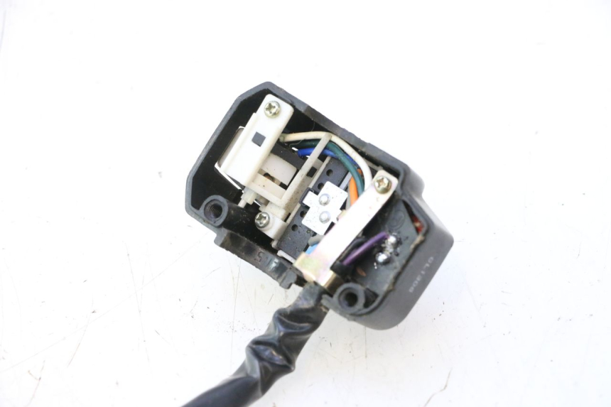 photo de COMMODO GAUCHE UNIVERSAL BIKE ZN50QT-11B 50 (2018 - 2021) - Autre angle de vue