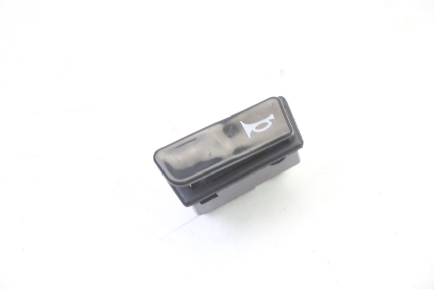 photo de COMMODO KLAXON MOTRON BREEZY 4T 50 (2021 - 2025) - Détail de la pièce