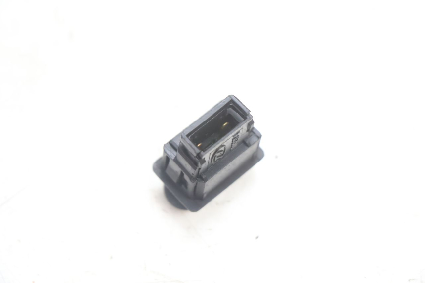 photo de COMMODO KLAXON TGB CITY RS 50 (2011 - 2016) - Autre angle de vue