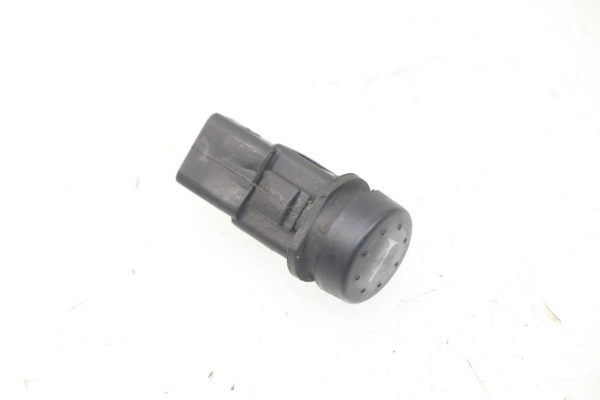 photo de COMMODO KLAXON PIAGGIO LIBERTY 4T 50 (2009 - 2015) - Détail de la pièce