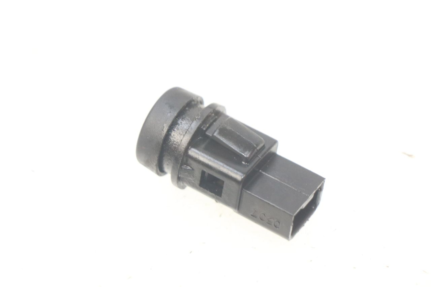 photo de COMMODO KLAXON PIAGGIO LIBERTY 4T 50 (2004 - 2008) - Zoom état d’usage