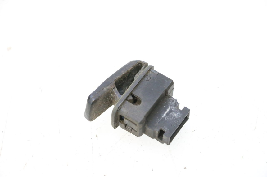 photo de COMMODO KLAXON PIAGGIO MP3 125 (2006 - 2014) - Zoom état d’usage