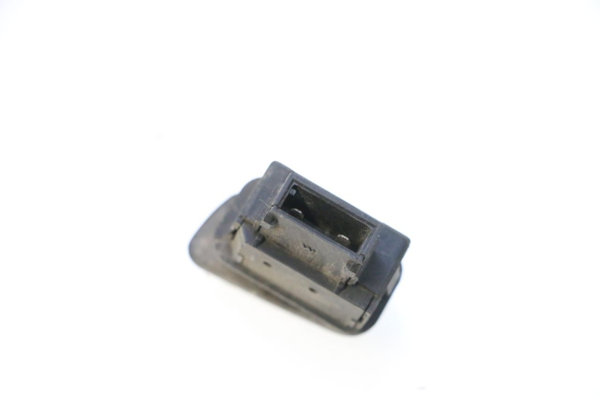 photo de COMMODO KLAXON PIAGGIO MP3 125 (2006 - 2014) - Autre angle de vue