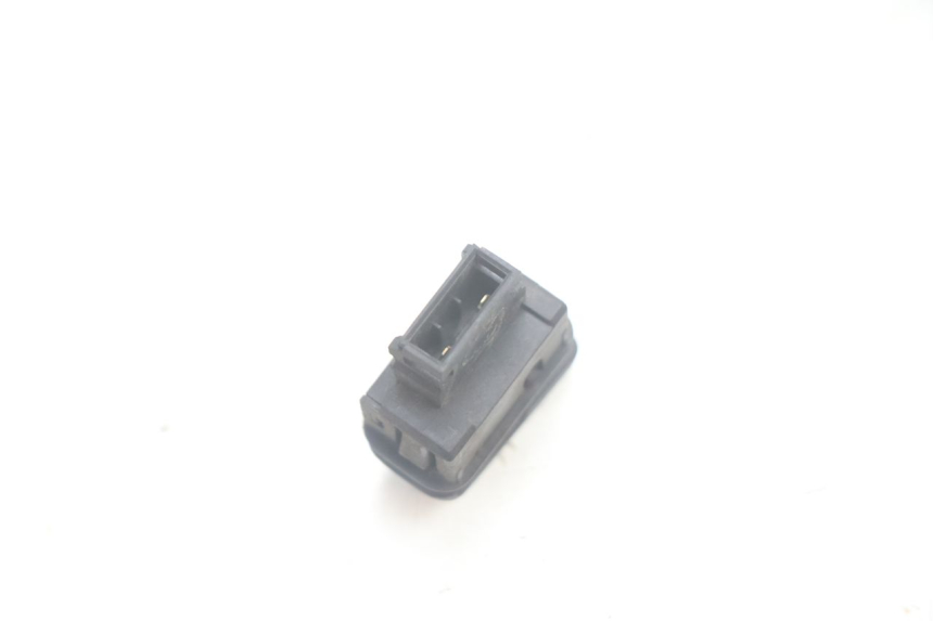 photo de COMMODO KLAXON PIAGGIO MP3 125 (2006 - 2014) - Autre angle de vue