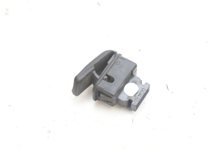 photo de COMMODO KLAXON PIAGGIO MP3 500 (2016 - 2018) - Autre angle de vue