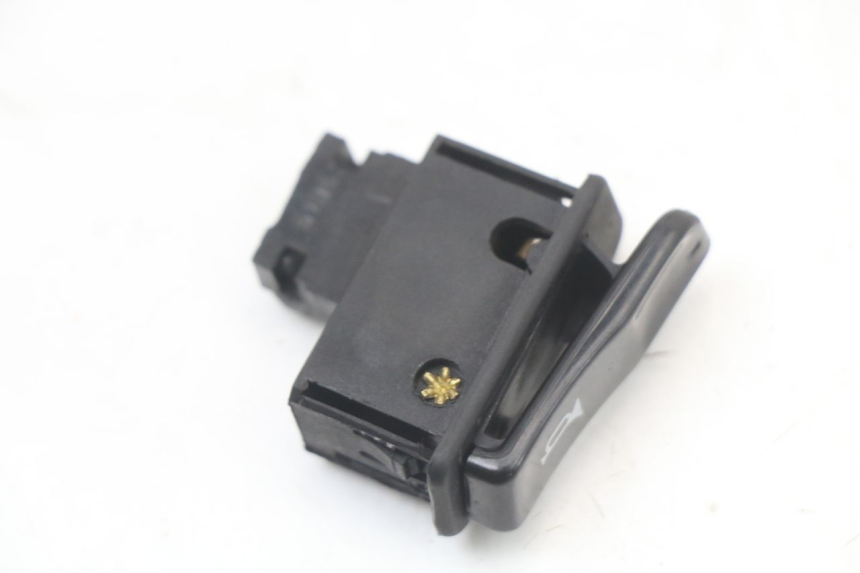 photo de COMMODO KLAXON MBK OVETTO ONE 2T 50 (2013 - 2017) - Zoom état d’usage