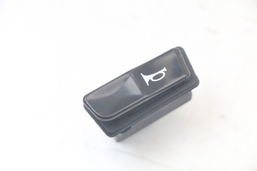 photo de COMMODO KLAXON YAMAHA XMAX X-MAX 125 (2006 - 2009) - Détail de la pièce