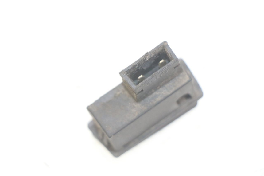 photo de COMMODO KLAXON YIYING YY125T 125 (2006 - 2014) - Zoom état d’usage