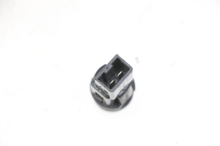 photo de COMMODO KLAXON PIAGGIO ZIP 4T 50 (2018 - 2020) - Détail de la pièce