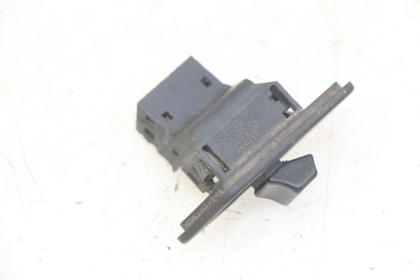 photo de COMMODO PHARE HONDA FES PANTHEON 2T 125 (1998 - 2002) - Détail de la pièce