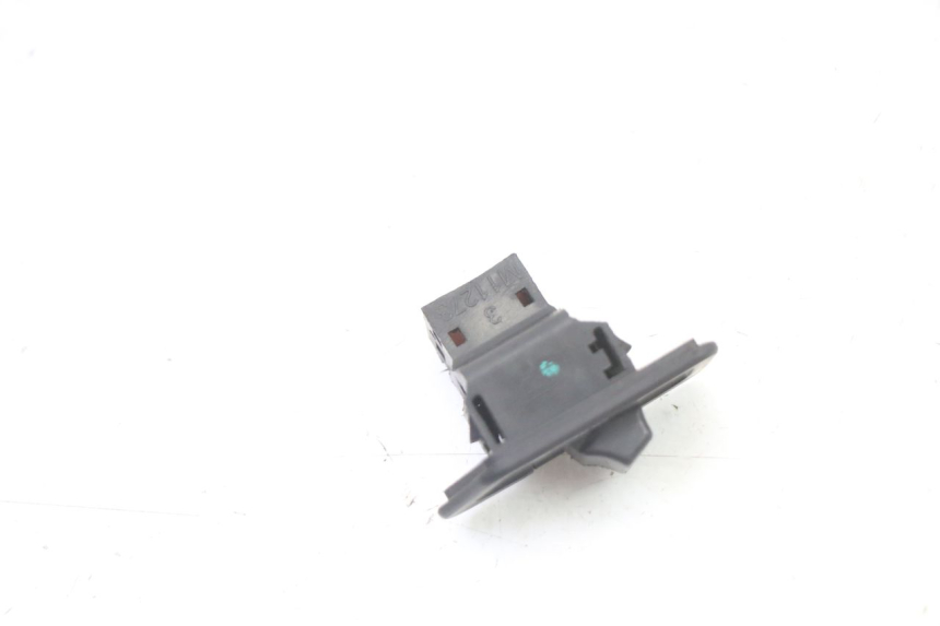 photo de COMMODO PHARE SYM FIDDLE 2 50 (2008 - 2013) - Détail de la pièce