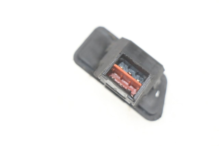 photo de COMMODO PHARE KYMCO LIKE 2T 50 (2009 - 2018) - Zoom état d’usage