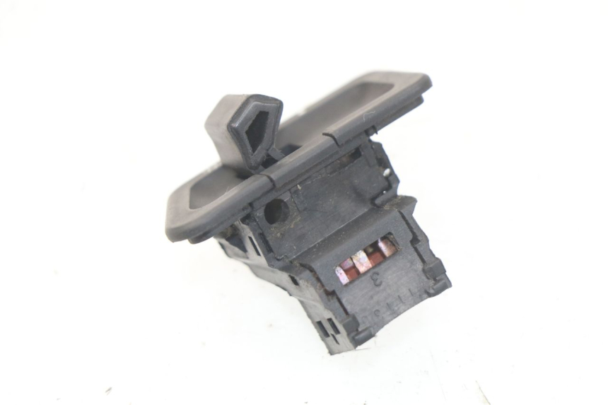 photo de COMMODO PHARE KYMCO LIKE 4T 50 (2009 - 2018) - Autre angle de vue