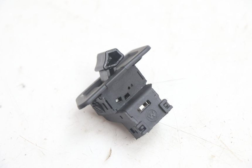 photo de COMMODO PHARE IMF INDUSTRIE NEW PACH 2T 50 (2014 - 2020) - Zoom état d’usage
