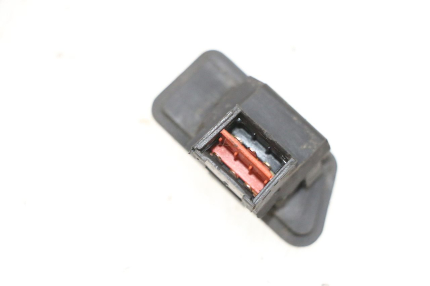 photo de COMMODO PHARE SYM ORBIT 2 4T 50 (2008 - 2017) - Détail de la pièce