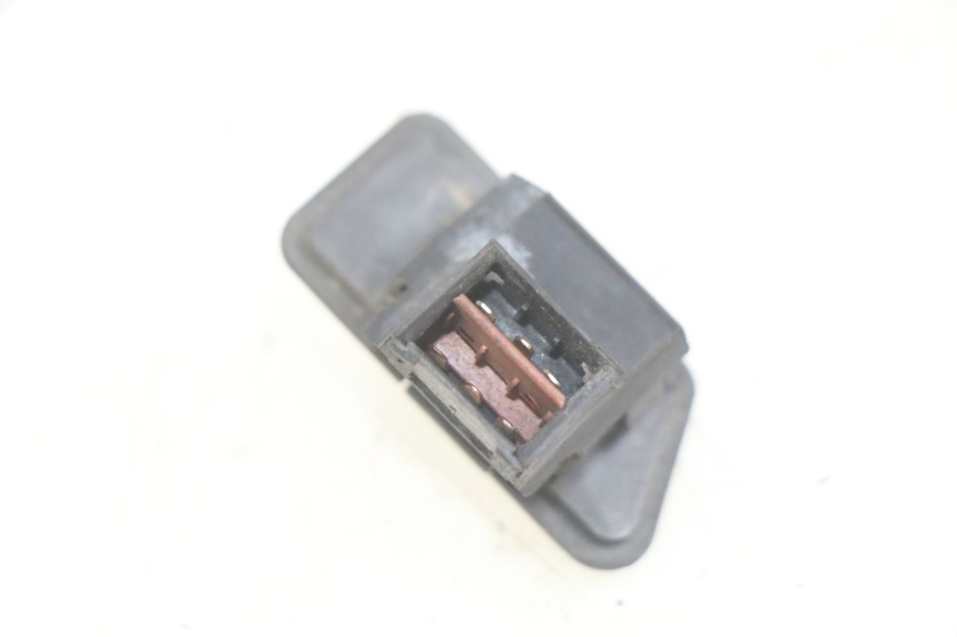 photo de COMMODO PHARE SYM SYMPHONY 125 (2009 - 2015) - Détail de la pièce