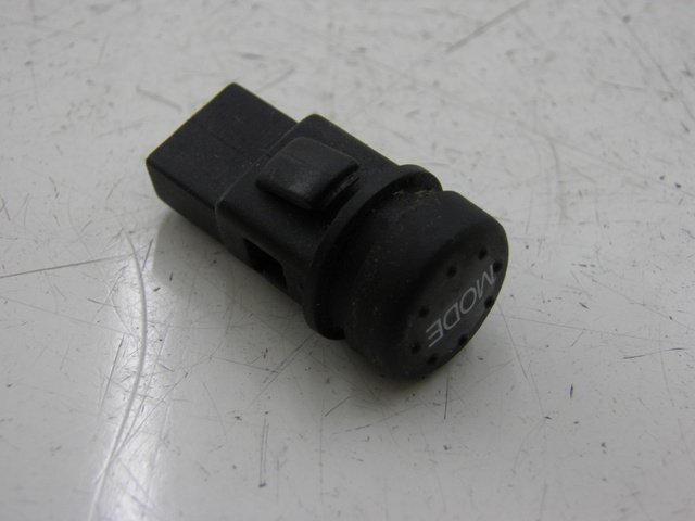 photo de COMMODO PIAGGIO XEVO - X EVO 125 (2010 - 2015) - Vue principale