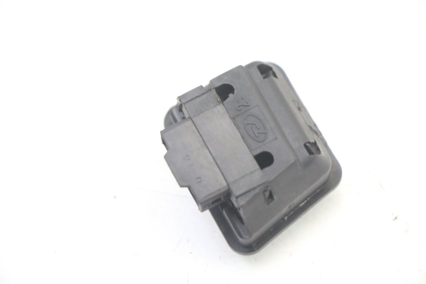 photo de COMMODO PLEIN PHARE APRILIA ATLANTIC 125 (2003 - 2009) - Autre angle de vue