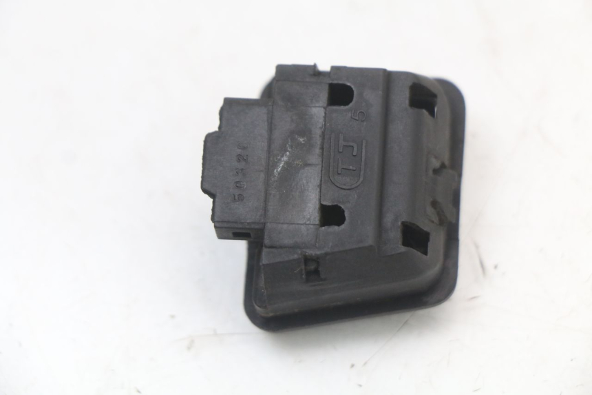 photo de COMMODO PLEIN PHARE SYM FIDDLE 3 III 50 (2014 - 2020) - Autre angle de vue