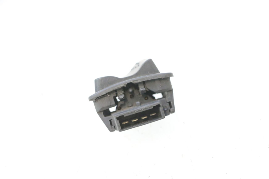 photo de COMMANDE DE PHARE PIAGGIO FLY 2T 50 (2004 - 2017) - Autre angle de vue