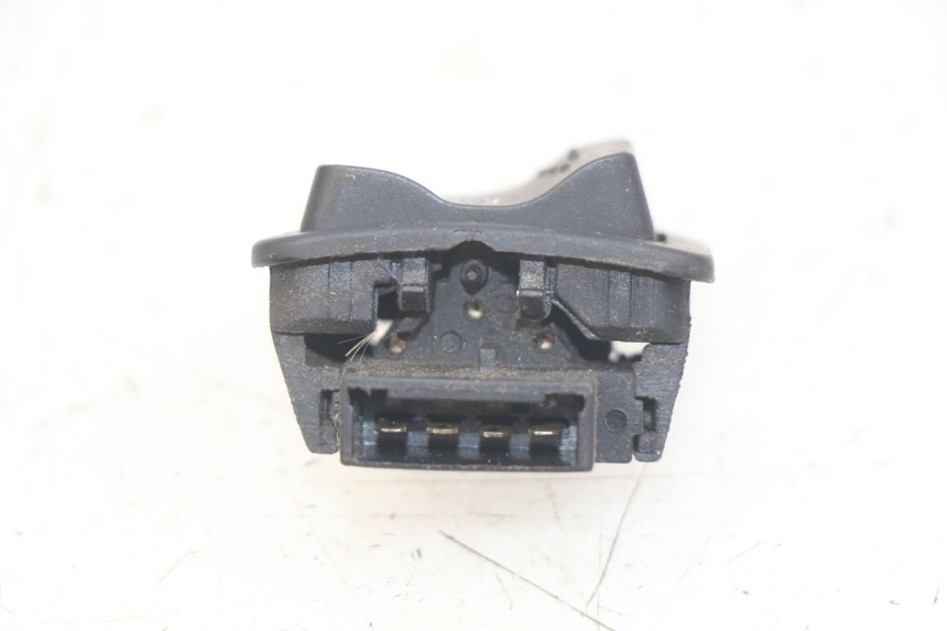 photo de COMMODO PLEIN PHARE PIAGGIO FLY 4T 50 (2013 - 2017) - Zoom état d’usage