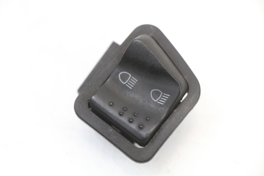 photo de COMMODO PLEIN PHARE PIAGGIO NEW TYPHOON 50 (2018 - 2021) - Détail de la pièce