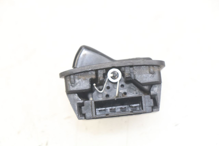 photo de COMMODO PLEIN PHARE SYM X-PRO 4T 50 (2014 - 2021) - Zoom état d’usage