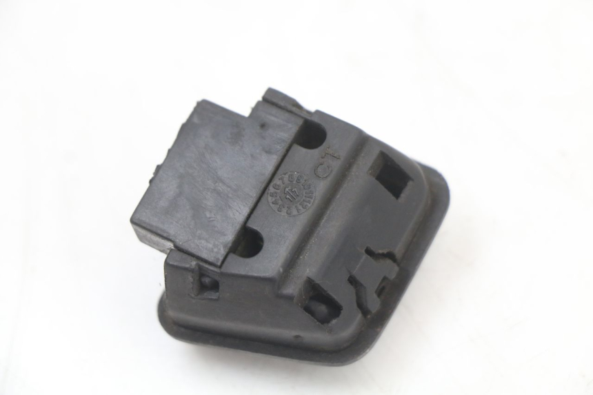 photo de COMMODO PLEIN PHARE PIAGGIO ZIP 4T 50 (2018 - 2020) - Gros plan technique