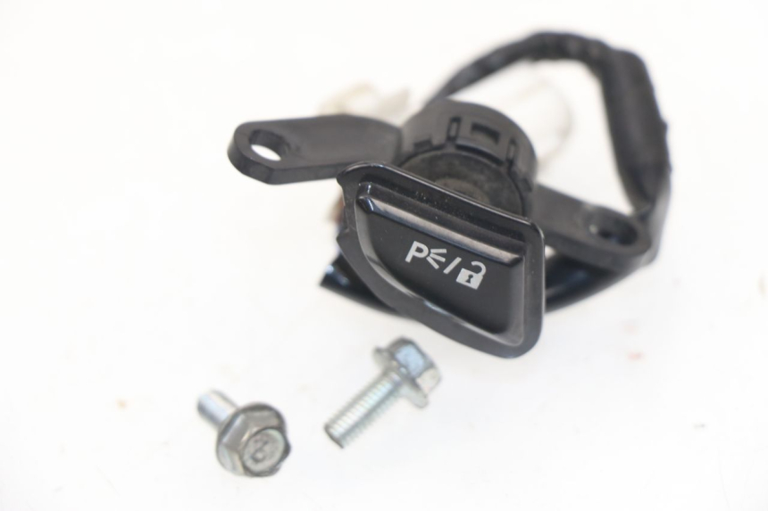 photo de COMMODO YAMAHA YP T-MAX TMAX 530 (2017 - 2020) - Vue principale