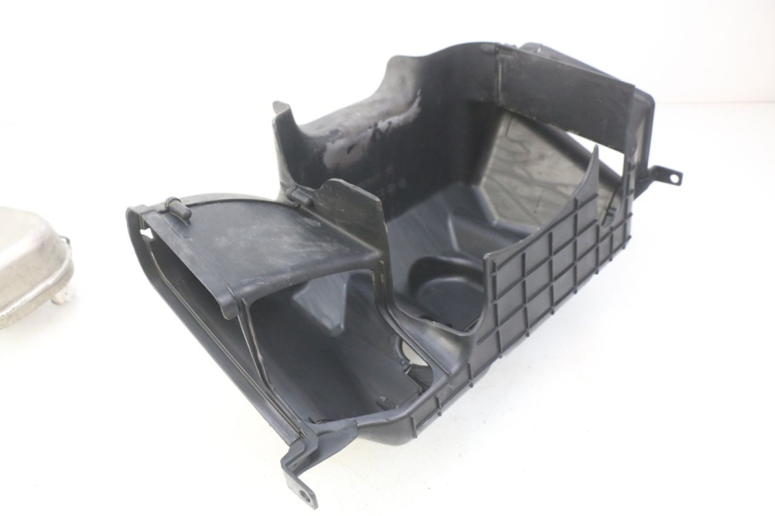 photo de COMPRESSEUR PEUGEOT SATELIS COMPRESSOR K15 125 (2006 - 2009) - Détail de la pièce