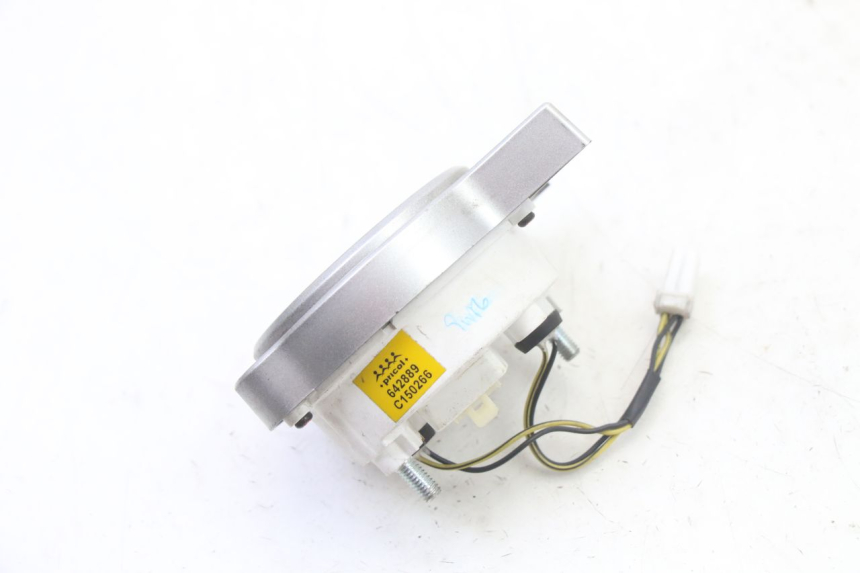 photo de COMPTE TOUR GILERA NEXUS 125 (2009 - 2013) - Zoom état d’usage