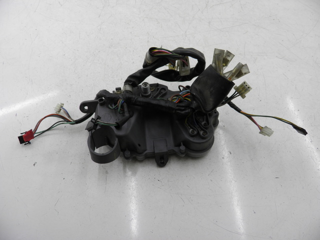 photo de COMPTEUR  HONDA NH VISION 50 (1985 - 1994) - Détail de la pièce