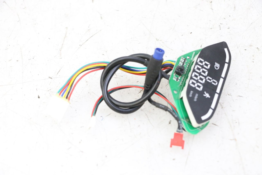 photo de COMPTEUR URBANGLIDE 100XS 1 - Pièce contrôlée