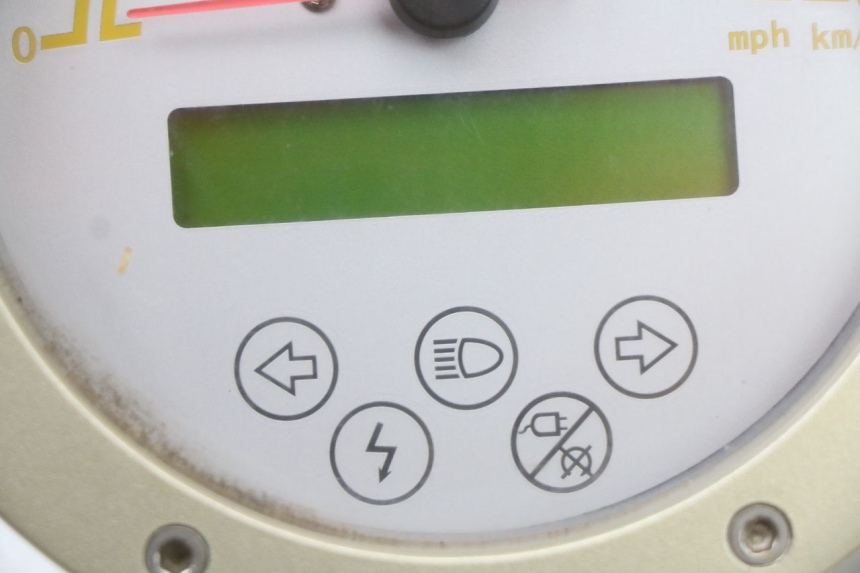 photo de Odometer E-MAX 80L 1 (2011 - 2014) - Autre angle de vue