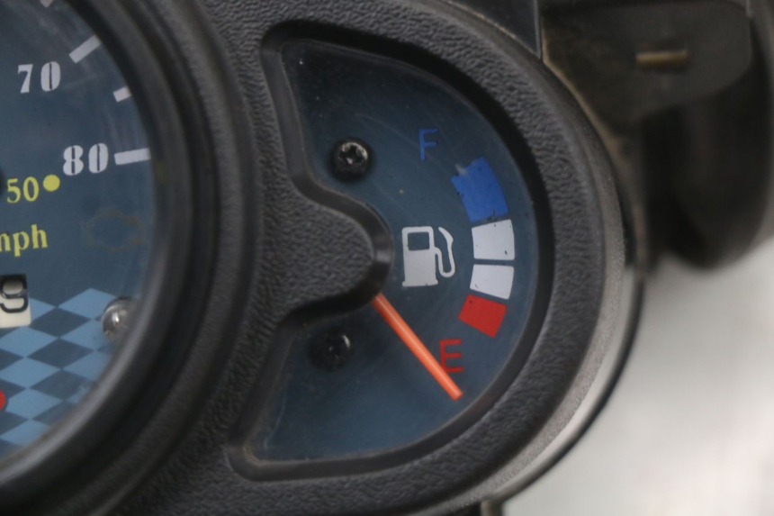 photo de COMPTEUR KYMCO AGILITY 4T 50 (2018 - 2022) - Gros plan technique