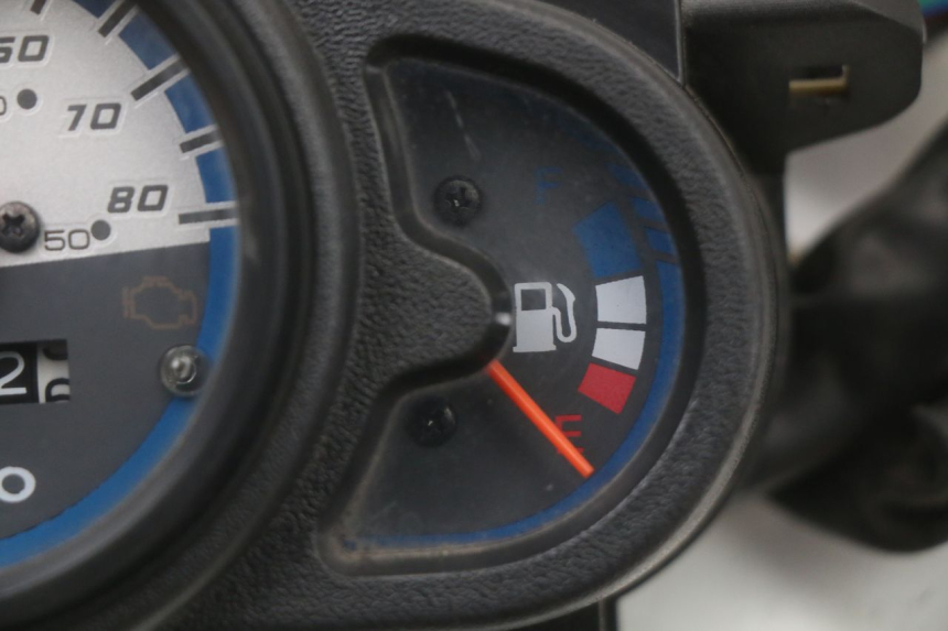 photo de COMPTEUR KYMCO AGILITY 4T 50 (2018 - 2022) - Gros plan technique